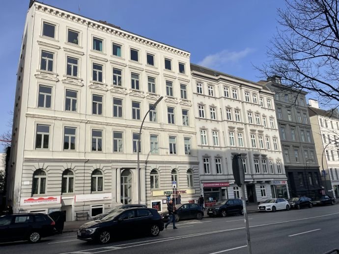 5-Raum-Wohnung mit Balkon ab 01.08.2023 verfügbar