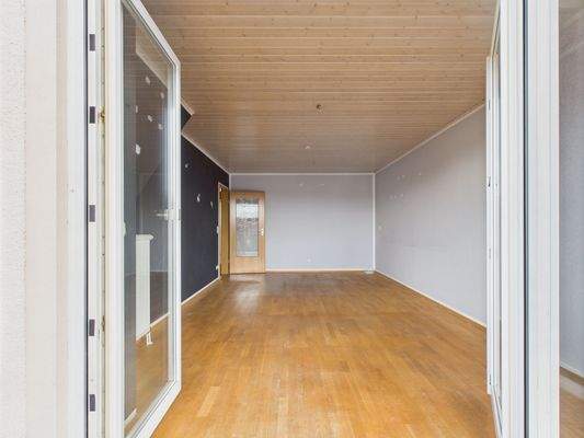 Wohn-/Esszimmer Balkonansicht