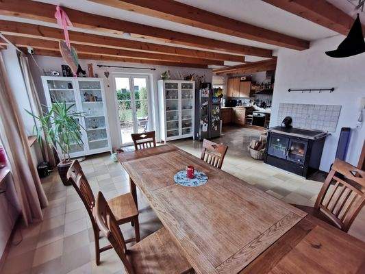 EG-Essraum mit Terrassenzugang