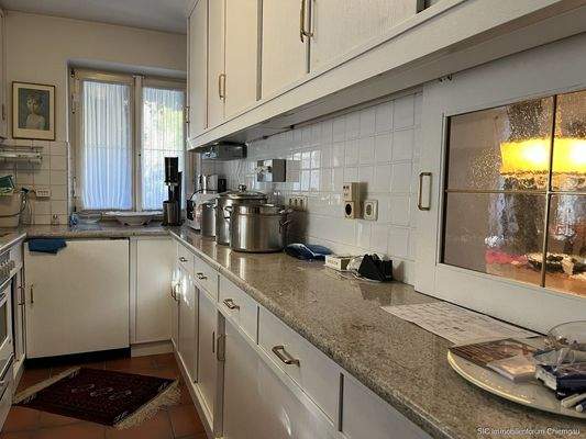 Küche EG m. Durchreiche