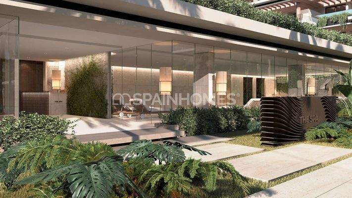 Flats with Elegant Design and Premium Amenities in Estepona