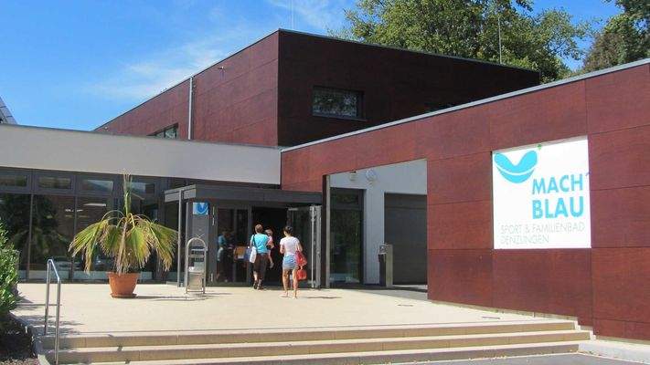 Sport & Familienbad MACH´ BLAU Denzlingen