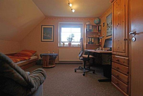 Zimmer 2 im Obergeschoss - Bild 1