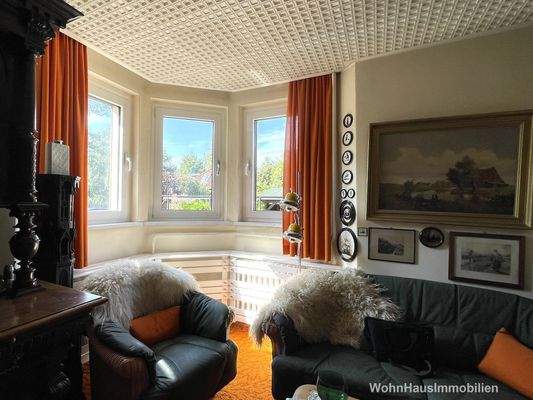 Arbeitszimmer mit Erker