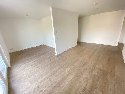 Offener Wohn- und Küchenbereich