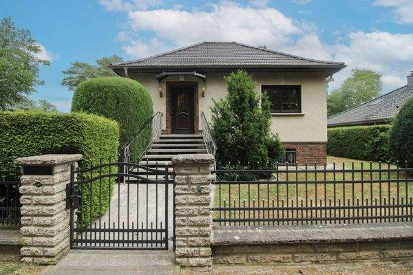 Objektansicht straßenseitig