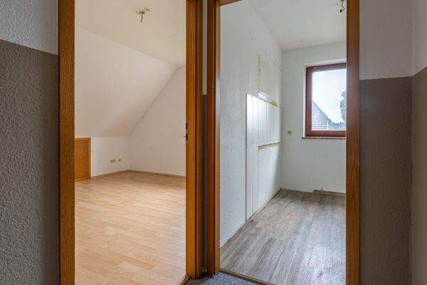 Blick Küche Schlafzimmer DG