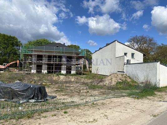 Hausansicht Bauphase