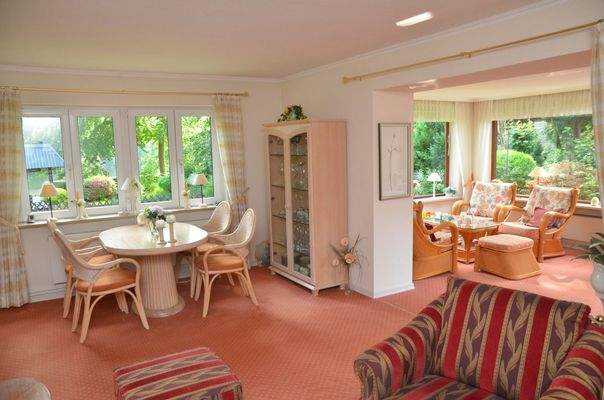 8992MS-04 Wohnbereich Ansicht 1