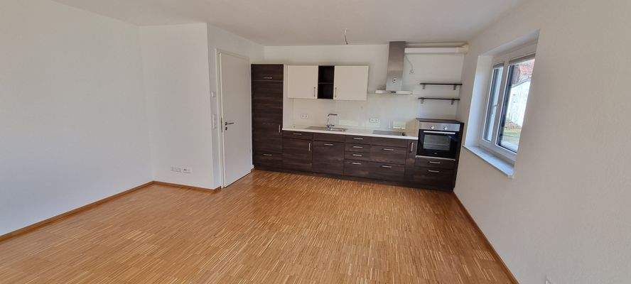 Wohnen Bild 2 mit Einbauküche