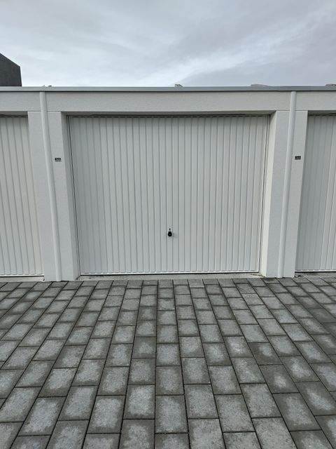 Uhldingen-Mühlhofen Garage, Uhldingen-Mühlhofen Stellplatz