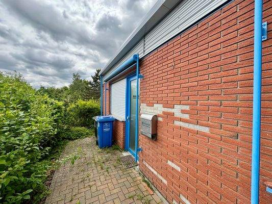 Separater Eingang Büro 4