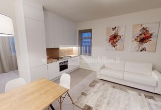 Wunderschöne, zentrale 3 Zimmer-Wohnung outlet - WG geeignet - modern renoviert