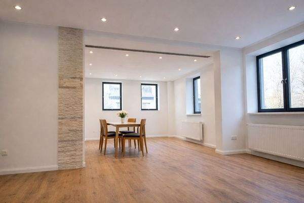 Wohn- und Esszimmer2