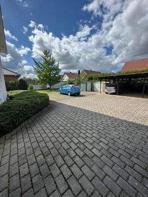 5 Hof Garten Carport