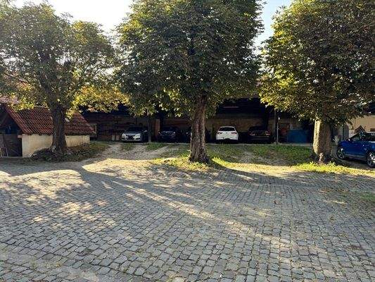 Reichlich Stellplätze