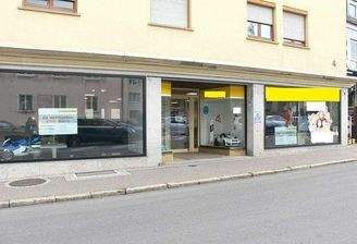 01. Schaufensterfront.JPG