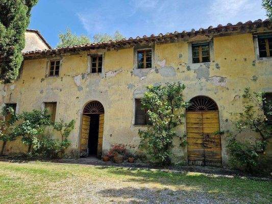 04_Herrschaftliche VillaToskana.jpg