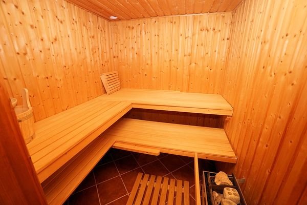 Sauna (1).JPG
