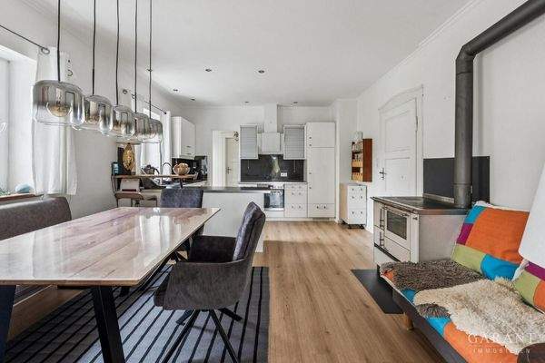 Essbereich mit Küche