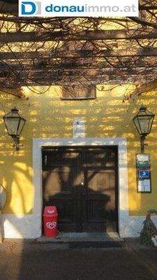 3743 Heuriger zu kaufen