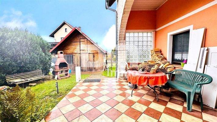 Terrasse teilüberdacht Anbau