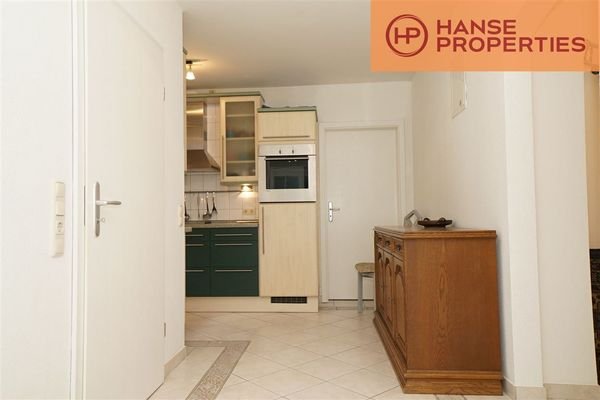 Blick vom Wohnzimmer zur Küche