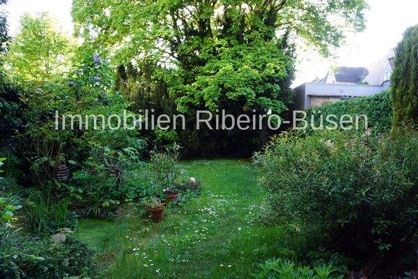 Der naturnah angelegte Garten