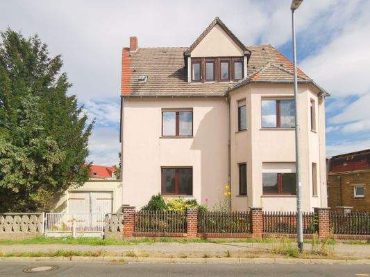 Hausansicht straßenseitig