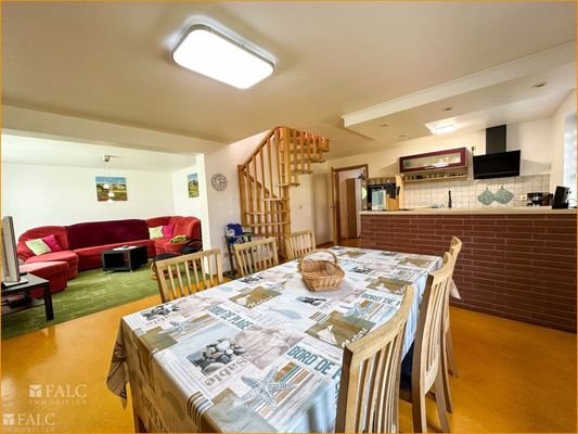 *FeWo Wohn-Esszimmer Ferienwohnung EG