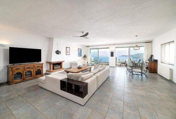 Kreta, Vathi: Atemberaubende Villa mit Pool, Gärten und Meerblick zu verkaufen