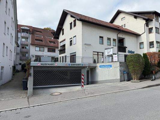 TG-Ein- und Ausfahrt