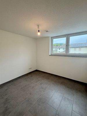 Arbeiten/Kind/Ankleide