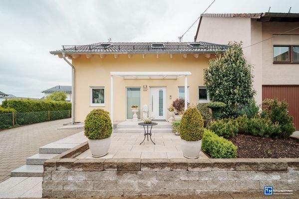 Eingangsbereich außen