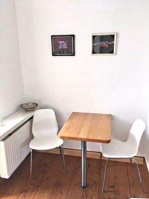 8 Arbeitsecke Sitzgelegenheit