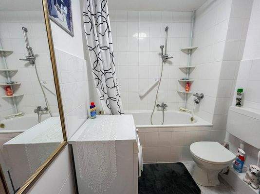 innenliegendes Badezimmer