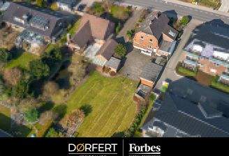 01Titelbild-Bad-Bramstedt-Schönes-2-Parteienhaus-mit-sonnigem Garten