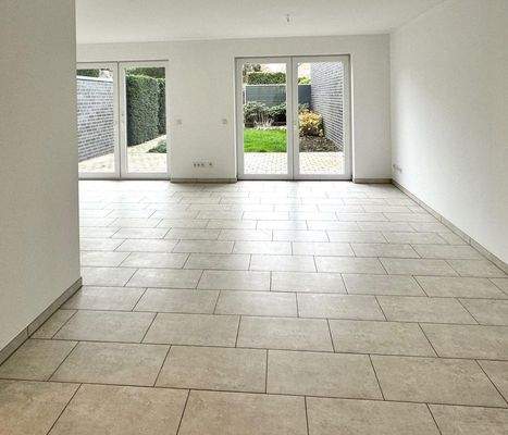 Wohnzimmer/Essbereich