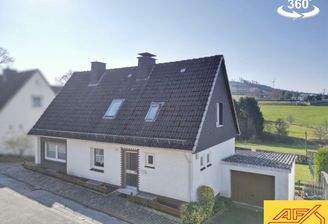 EFH mit Garten und Garage!