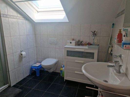 Duschbad im Dachgeschoss