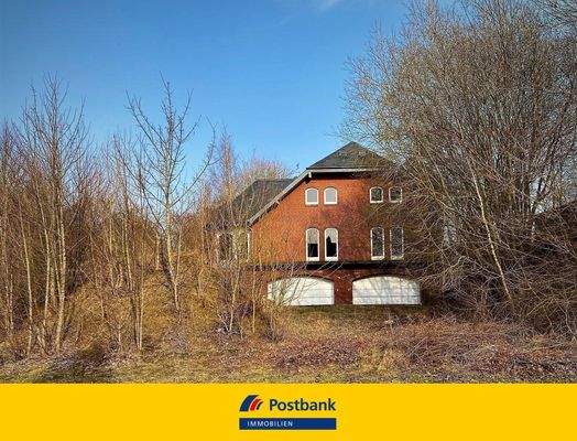 Tönningstedt Südseite mit Garagen