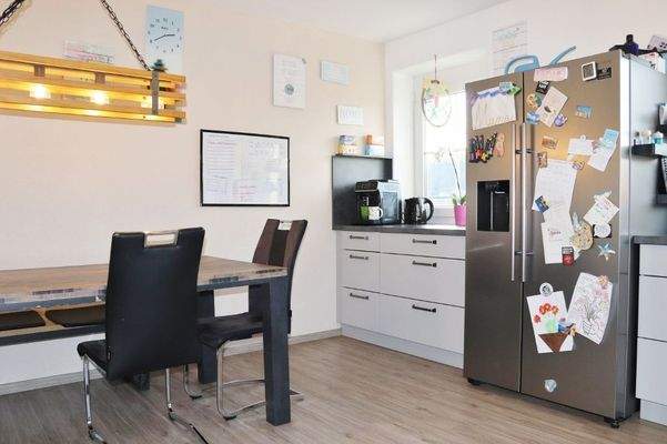 EG - Essbereich in Küche