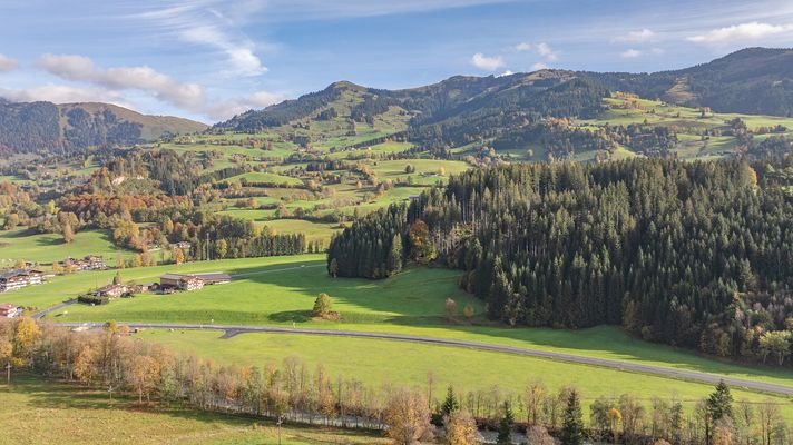 KITZIMMO-Gewerbegrundstück in Toplage kaufen - Immobilien Aurach bei Kitzbühel.