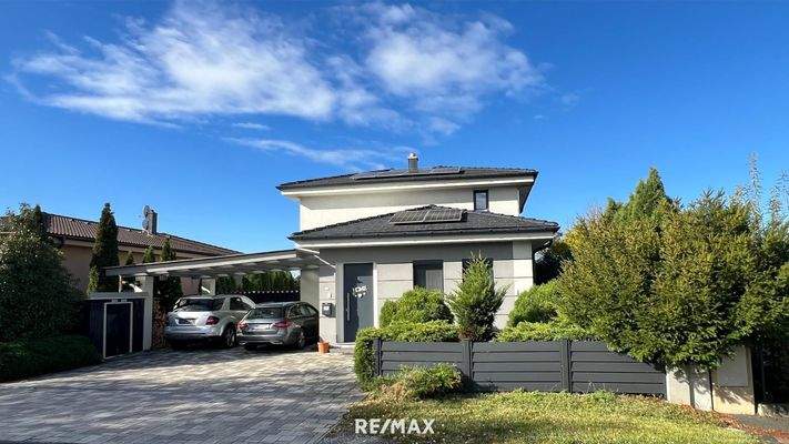 Ansicht von der Zufahrt