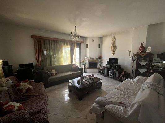 Kreta – Freistehendes Haus mit 3 Schlafzimmern in Kalyves zu verkaufen