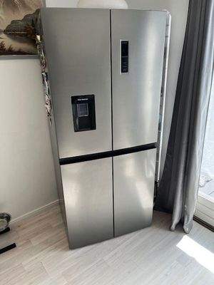 Amerikanisch.Kühl-Gefrierschrank-Eiswürfelbereiter