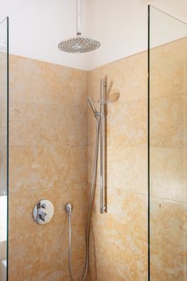Dusche - Naturstein
