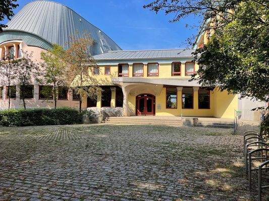 versch. sonstige Schultypen.