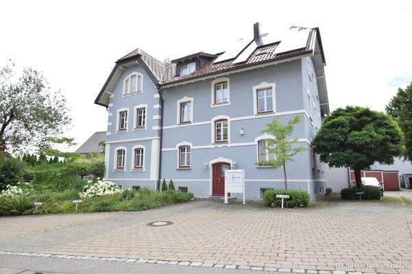 Vorderansicht des Hauses