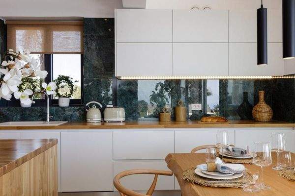 Kreta, Kefalas: Erstaunliche Steinvilla mit Meerblick und Pool zu verkaufen